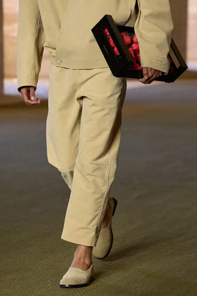 Look 57